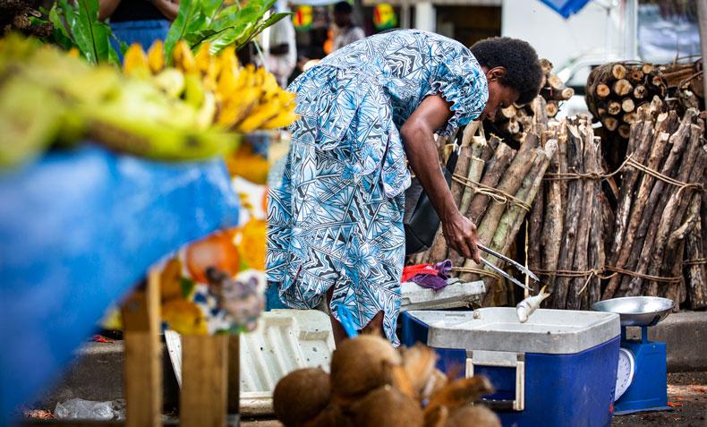 Vanuatu market vendors keeping the economy going